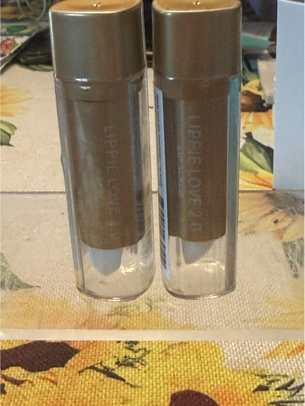 2. Manna Kadar Lippie Love 2.0 Lip Scrub Full Size, Sealed, Clear